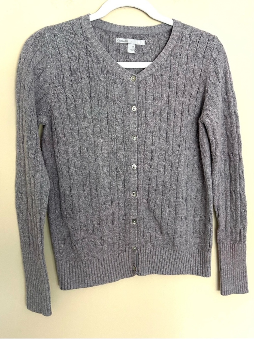 Old Navy Women’s Gray Cable Knit Cardigan
